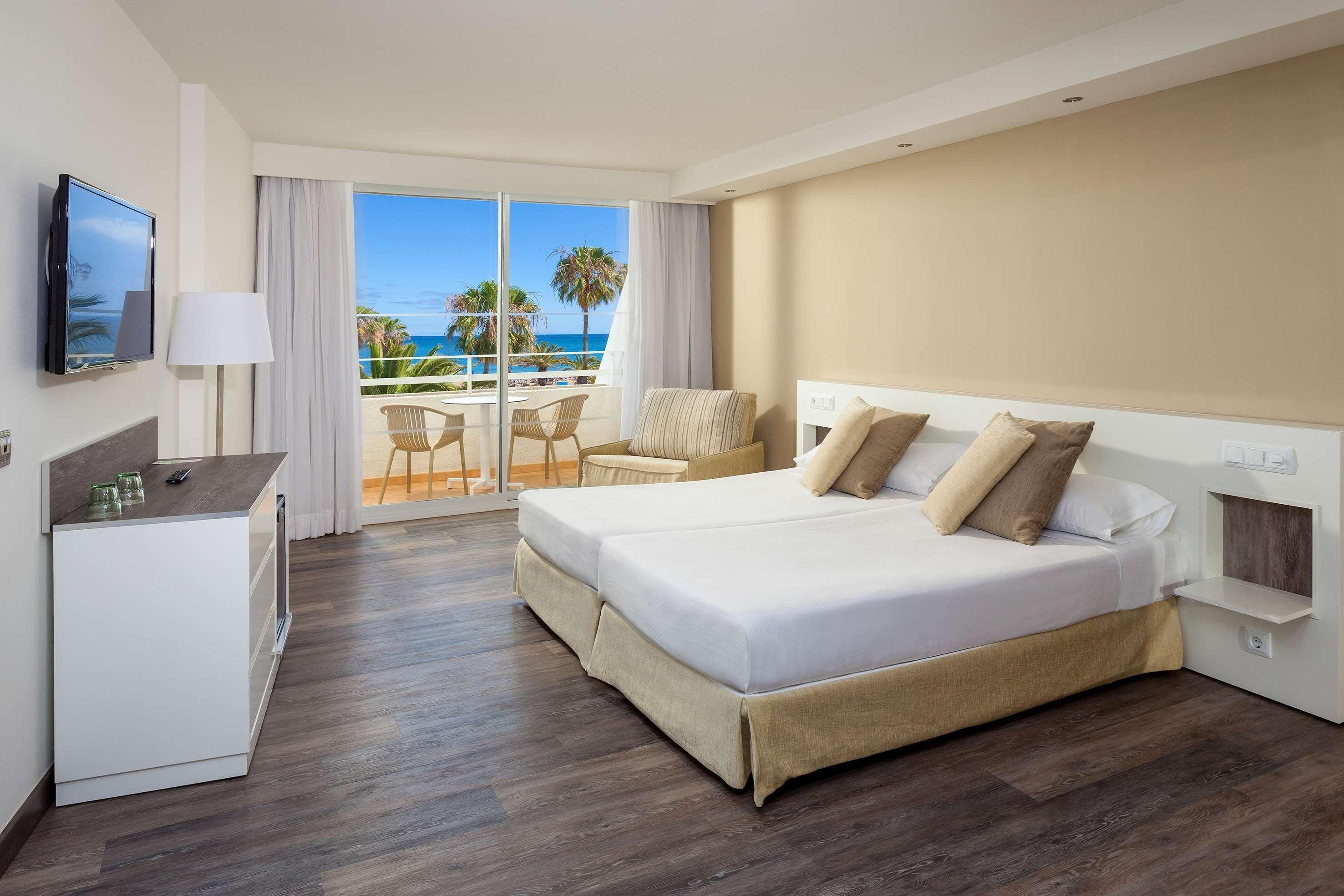 Отель Sol Lanzarote Пуэрто дель Кармен Экстерьер фото