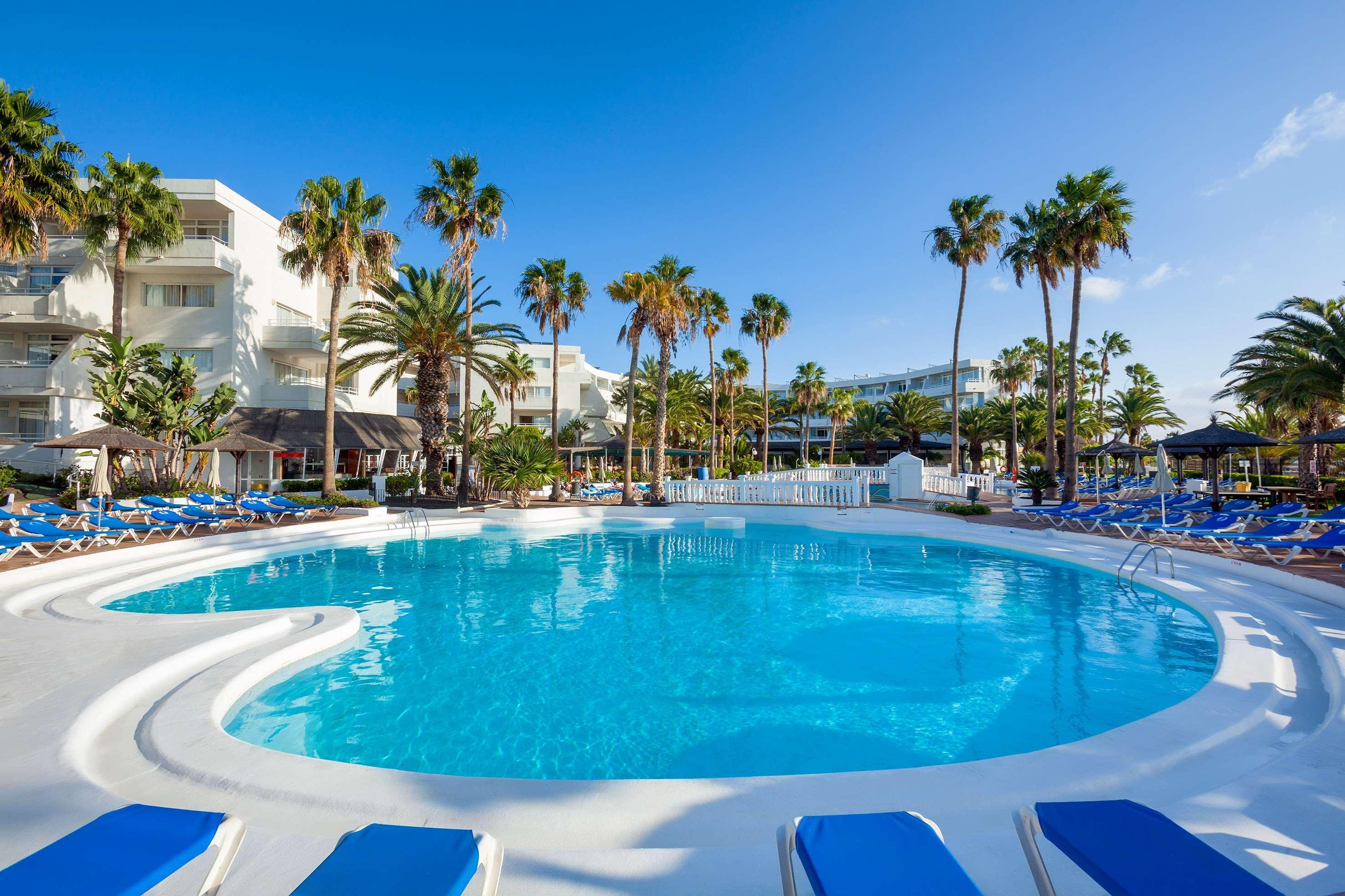 Отель Sol Lanzarote Пуэрто дель Кармен Экстерьер фото